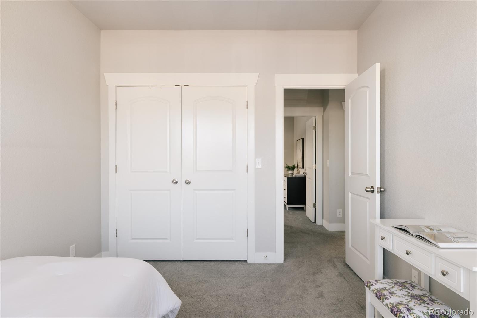 MLS Image #19 for 5191  willow way,denver, Colorado