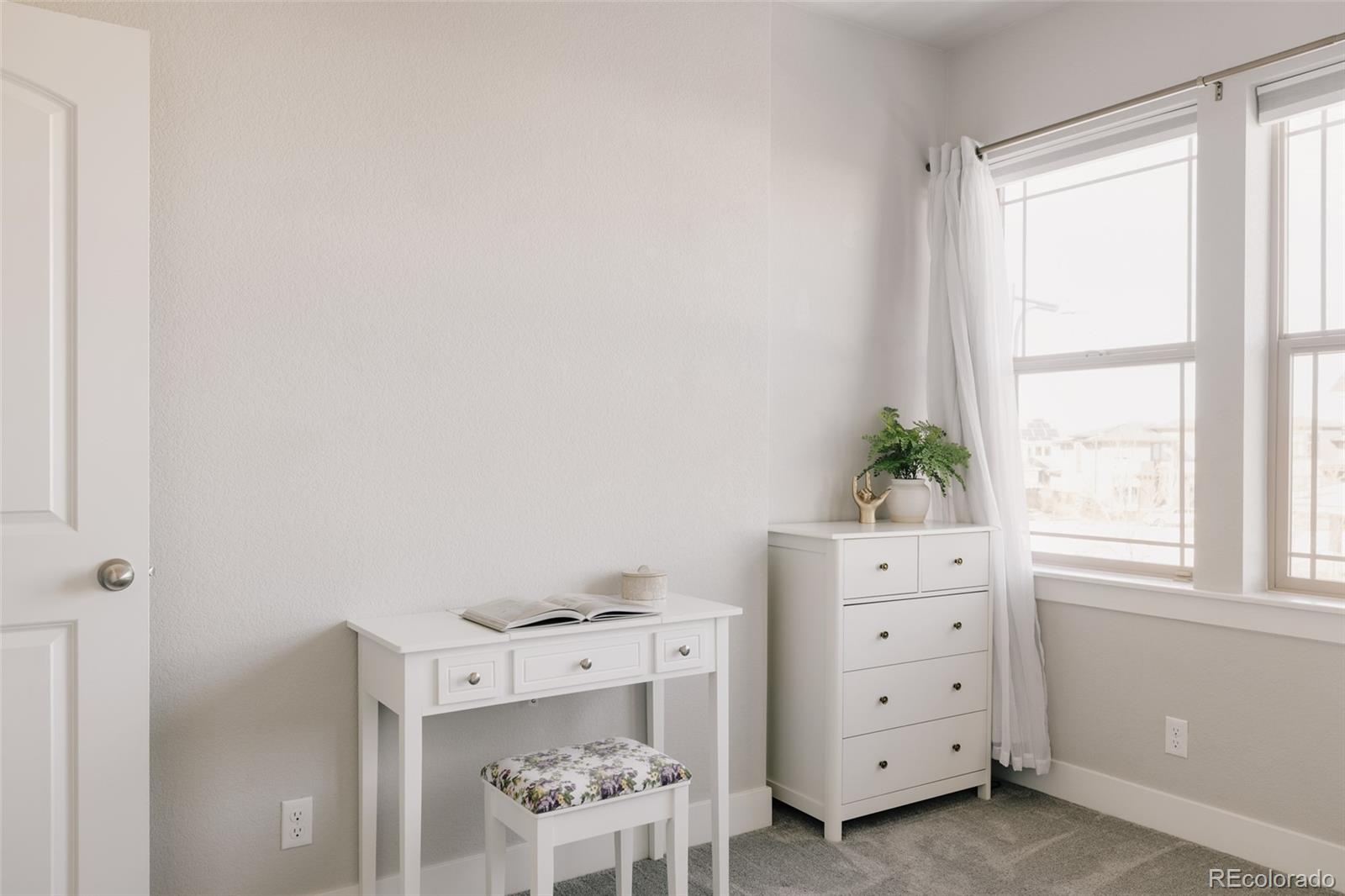 MLS Image #20 for 5191  willow way,denver, Colorado