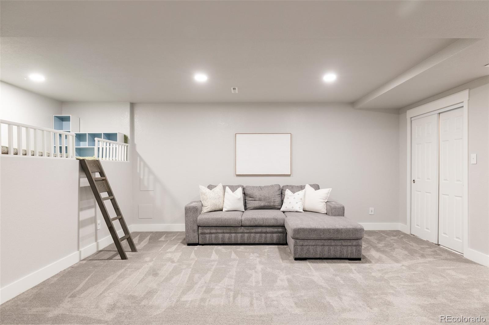 MLS Image #23 for 5191  willow way,denver, Colorado