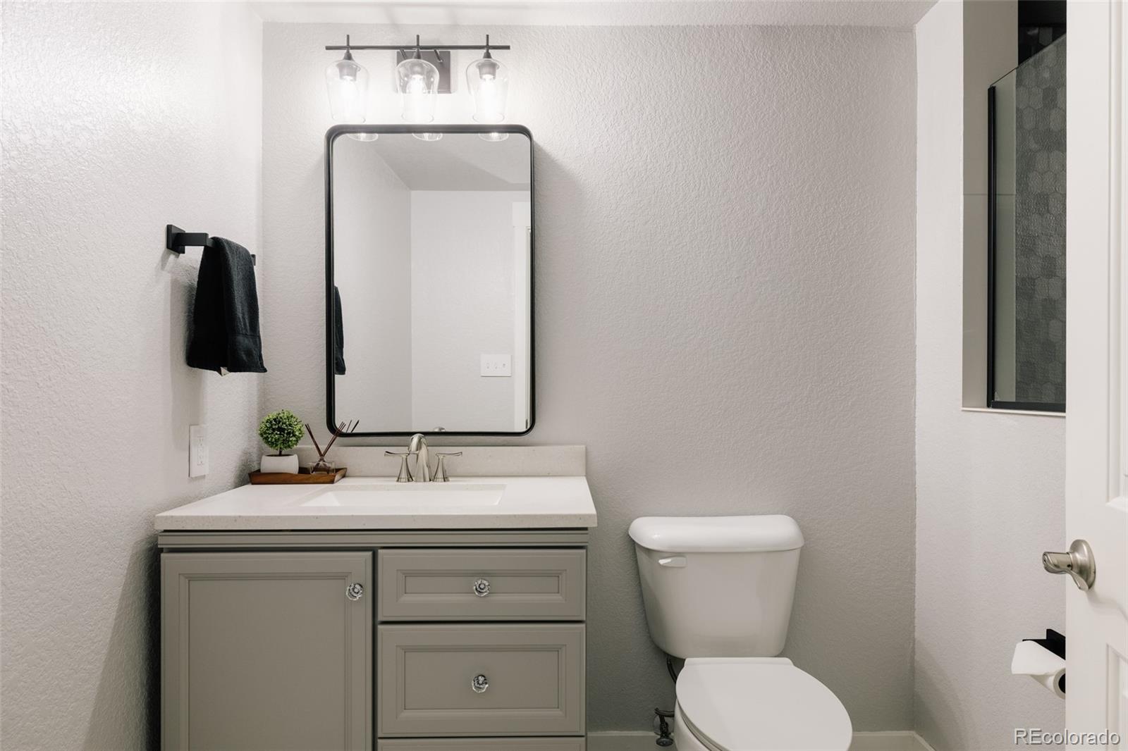 MLS Image #26 for 5191  willow way,denver, Colorado