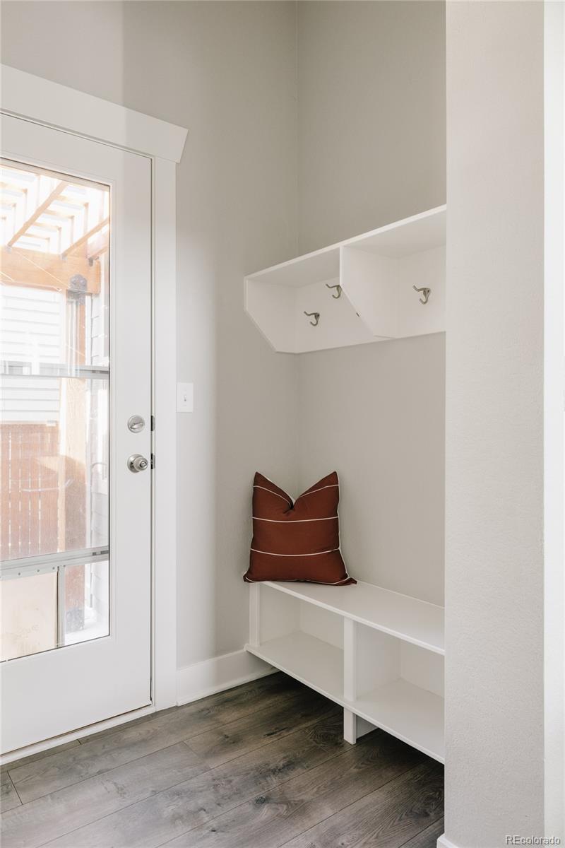 MLS Image #8 for 5191  willow way,denver, Colorado