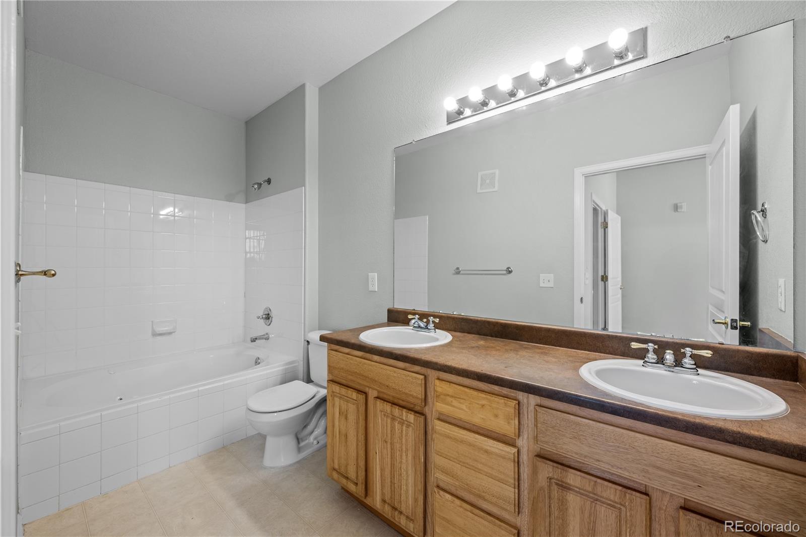 MLS Image #16 for 10467 w hampden avenue,lakewood, Colorado