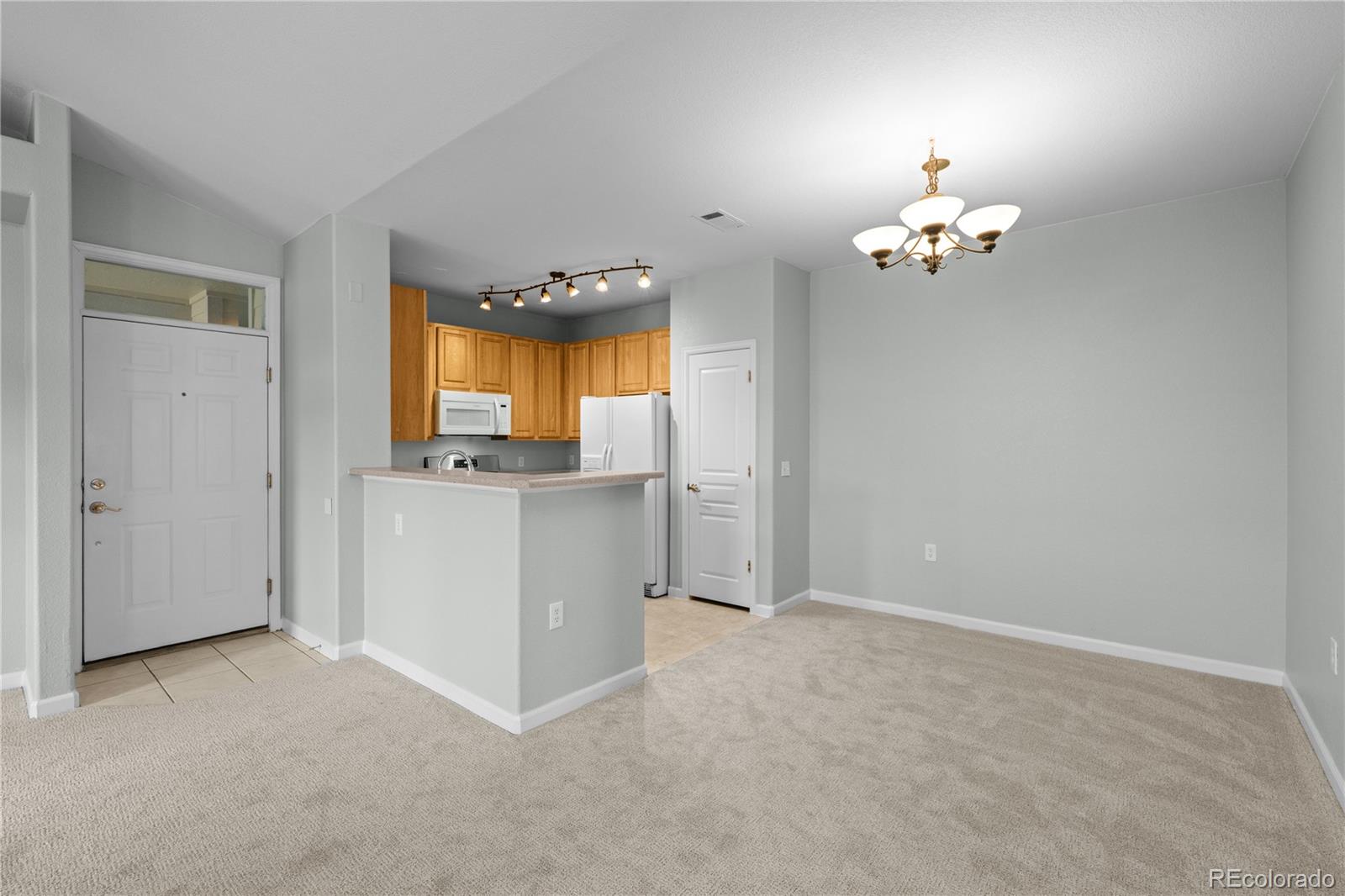 MLS Image #6 for 10467 w hampden avenue,lakewood, Colorado