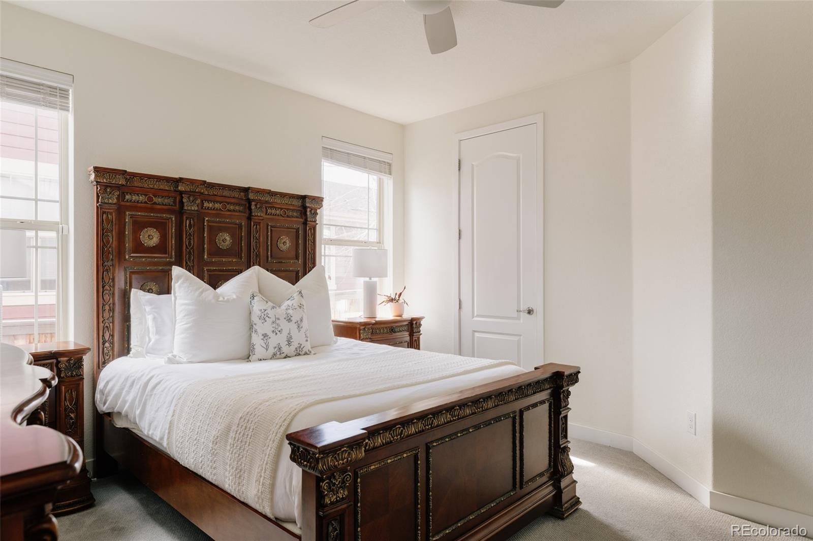 MLS Image #12 for 6059  boston street,denver, Colorado