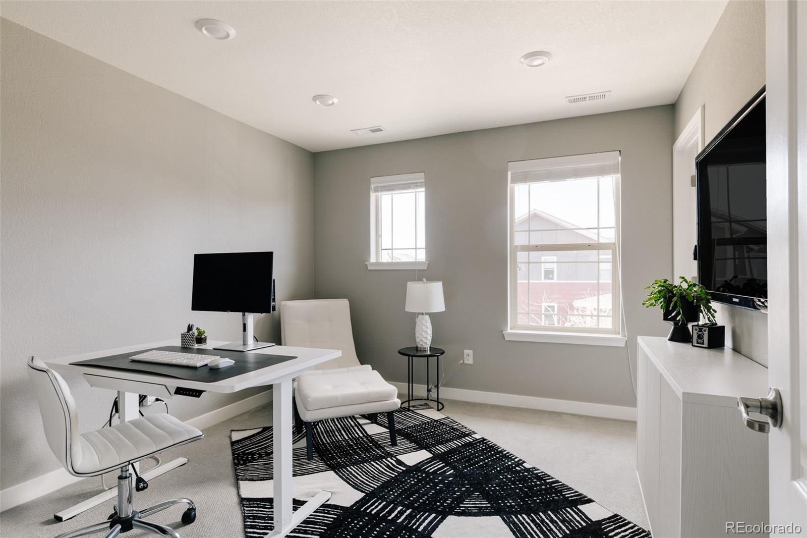 MLS Image #21 for 6059  boston street,denver, Colorado