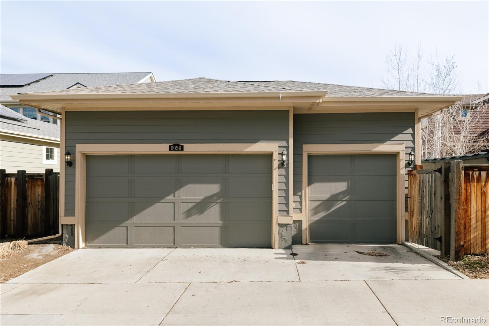 MLS Image #29 for 6059  boston street,denver, Colorado
