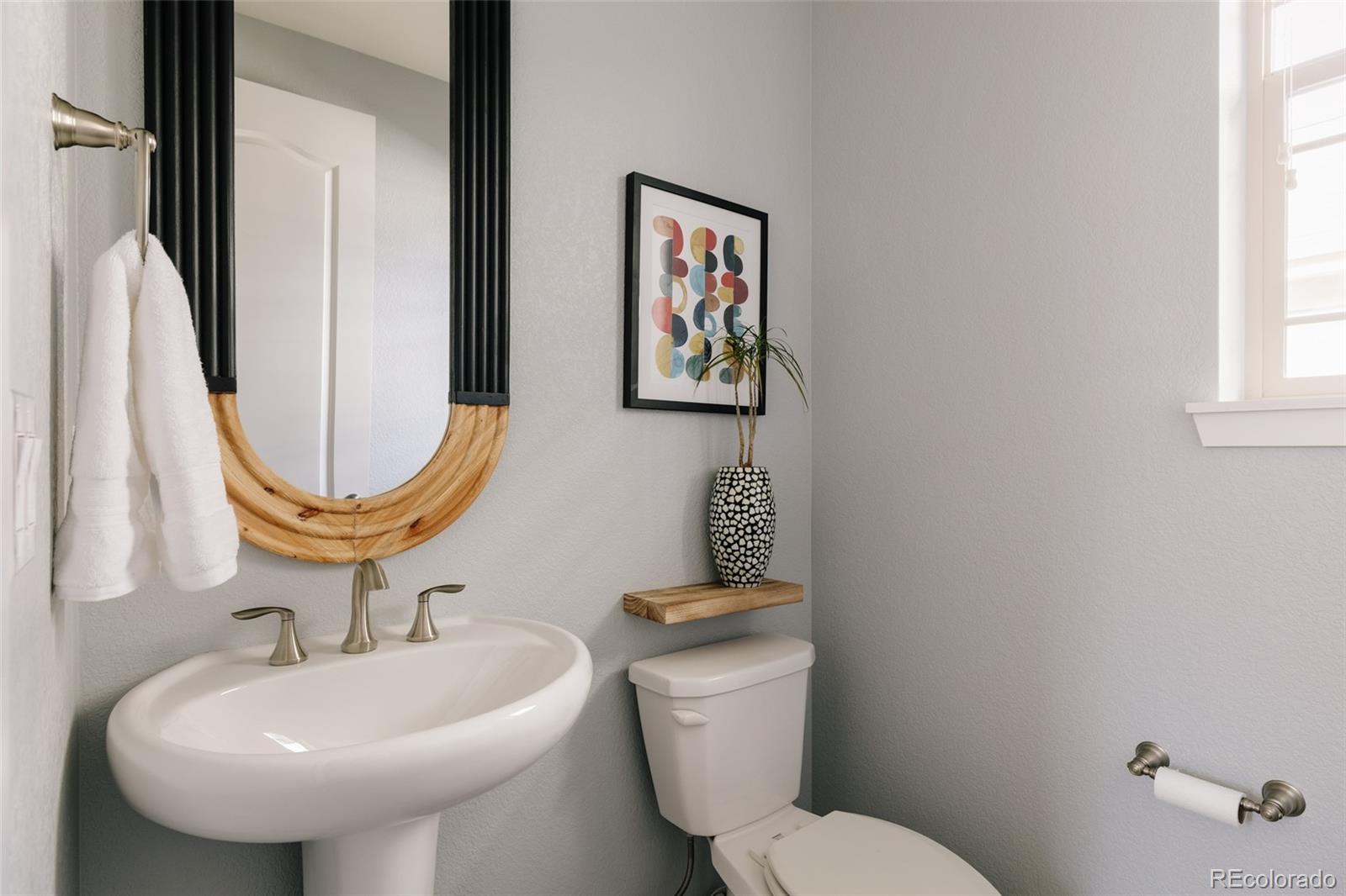 MLS Image #9 for 6059  boston street,denver, Colorado