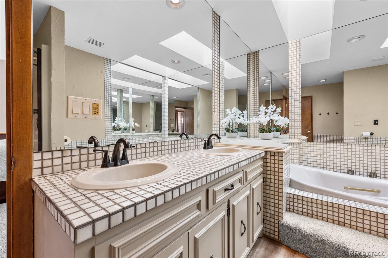 MLS Image #32 for 16990 e hinsdale avenue,foxfield, Colorado
