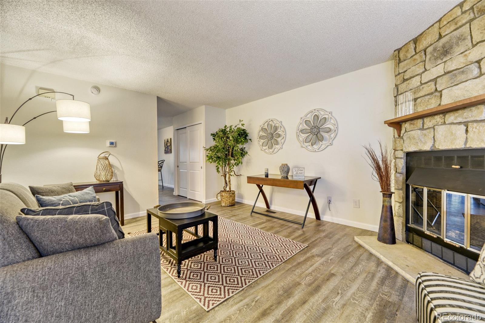 MLS Image #2 for 19833  rosewood court,parker, Colorado
