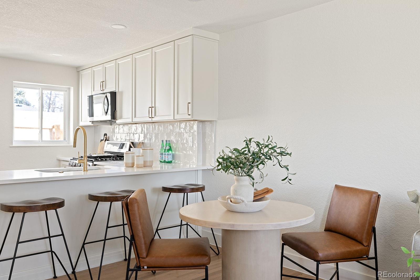 MLS Image #12 for 758  dahlia street,denver, Colorado