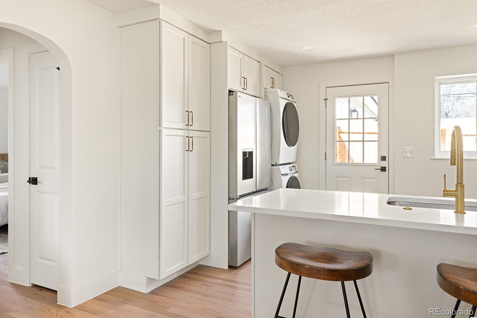 MLS Image #6 for 758  dahlia street,denver, Colorado