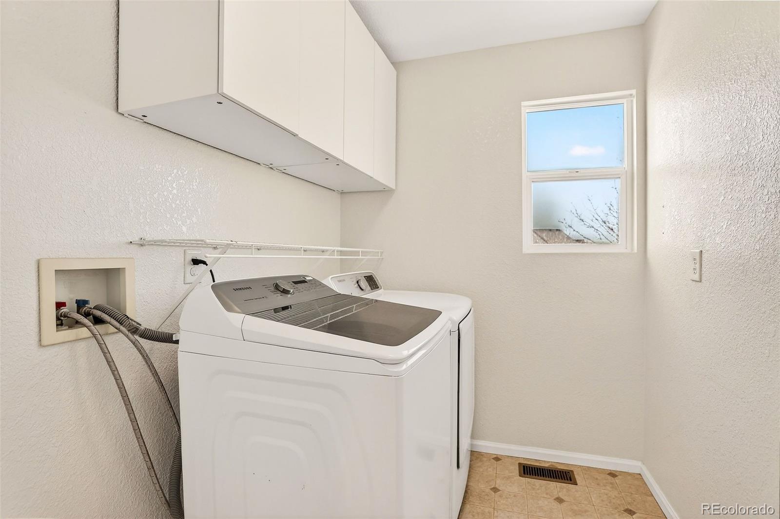 MLS Image #24 for 2738  central park boulevard,denver, Colorado