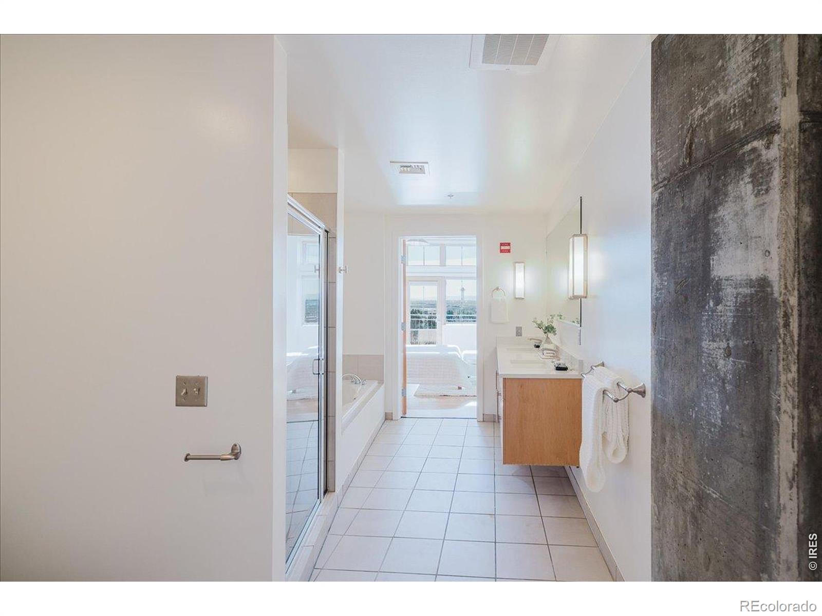 MLS Image #22 for 1925 w 32nd avenue 401,denver, Colorado