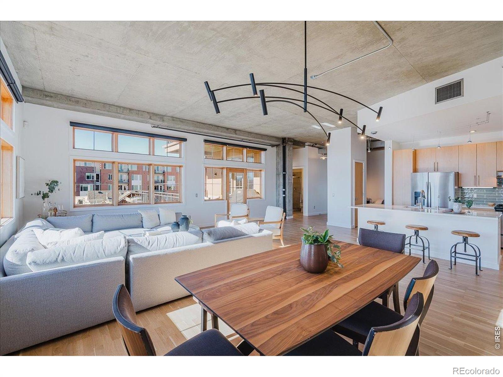 MLS Image #9 for 1925 w 32nd avenue 401,denver, Colorado