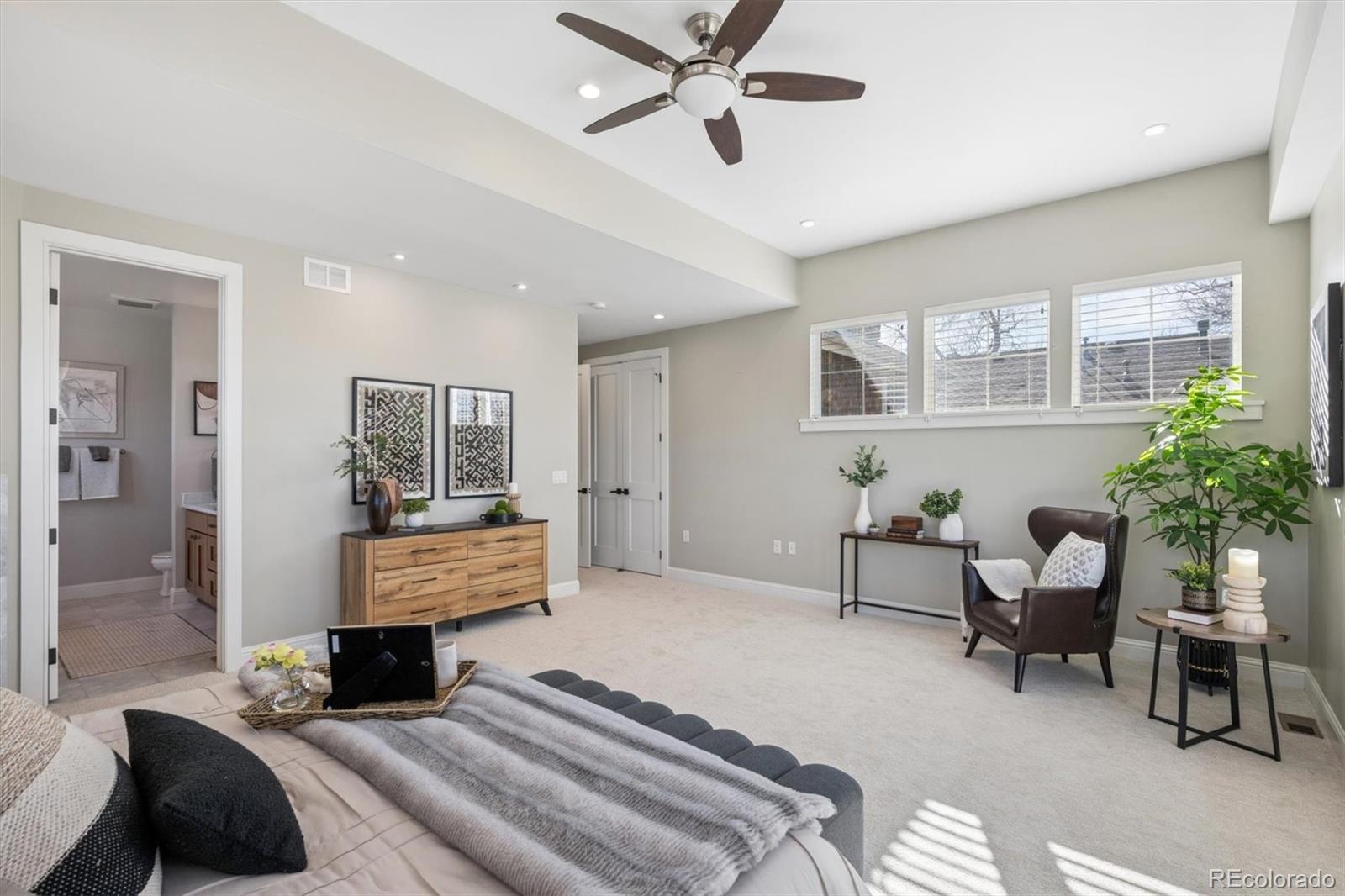 MLS Image #16 for 2361 s humboldt street,denver, Colorado