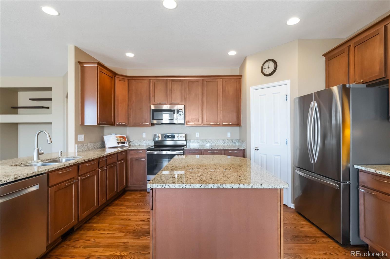MLS Image #17 for 6525 s newcastle way,aurora, Colorado