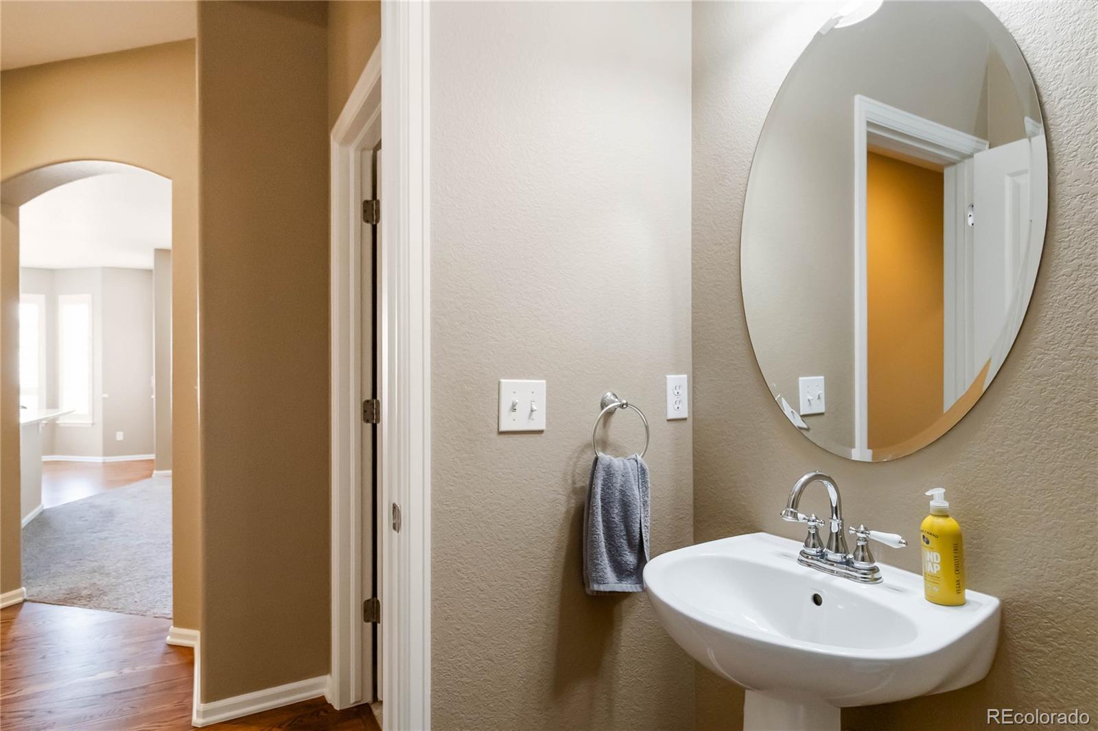 MLS Image #23 for 6525 s newcastle way,aurora, Colorado