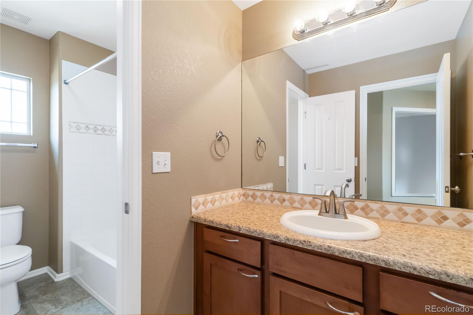 MLS Image #35 for 6525 s newcastle way,aurora, Colorado