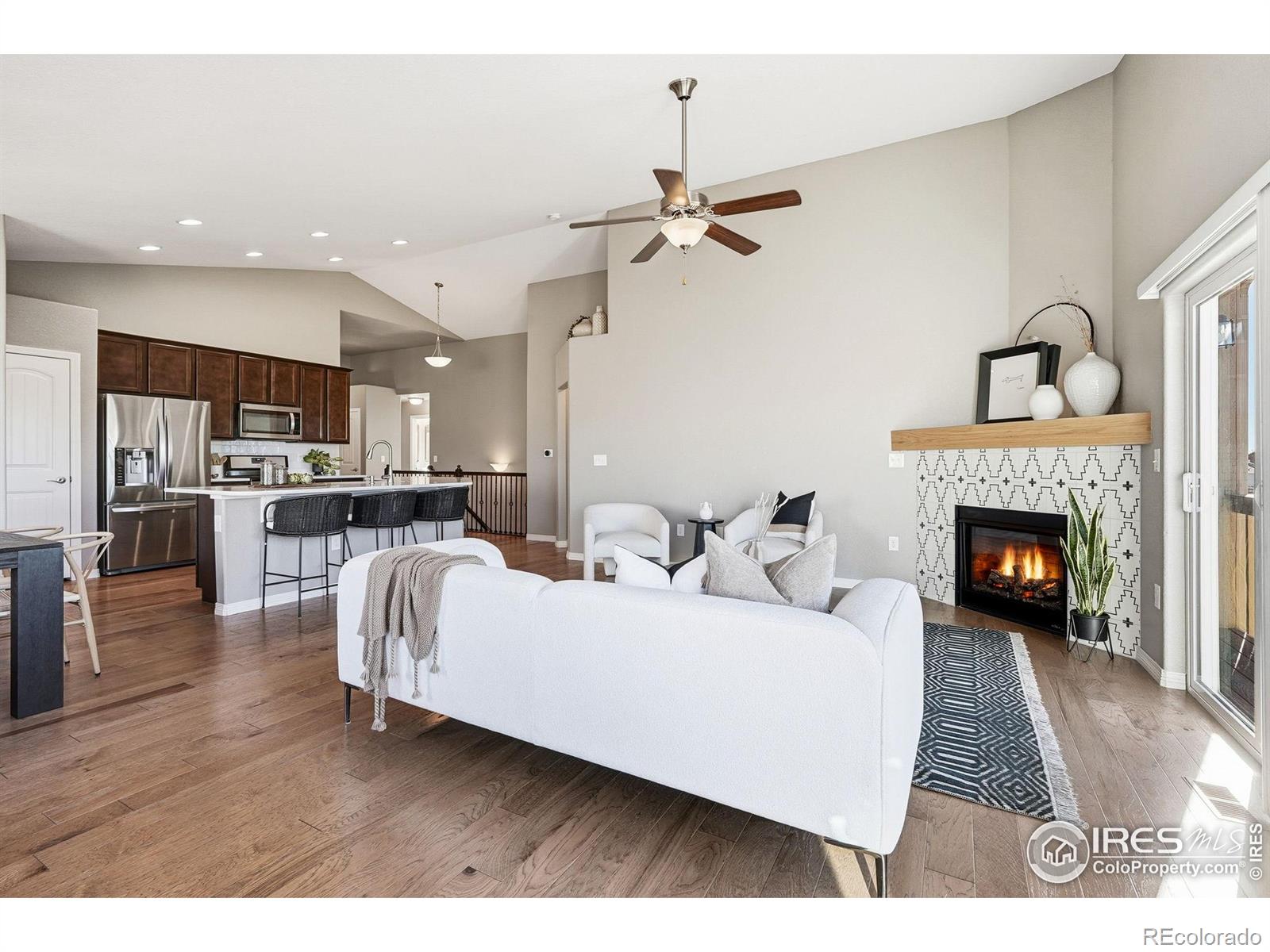 MLS Image #11 for 551  capitol reef court,berthoud, Colorado