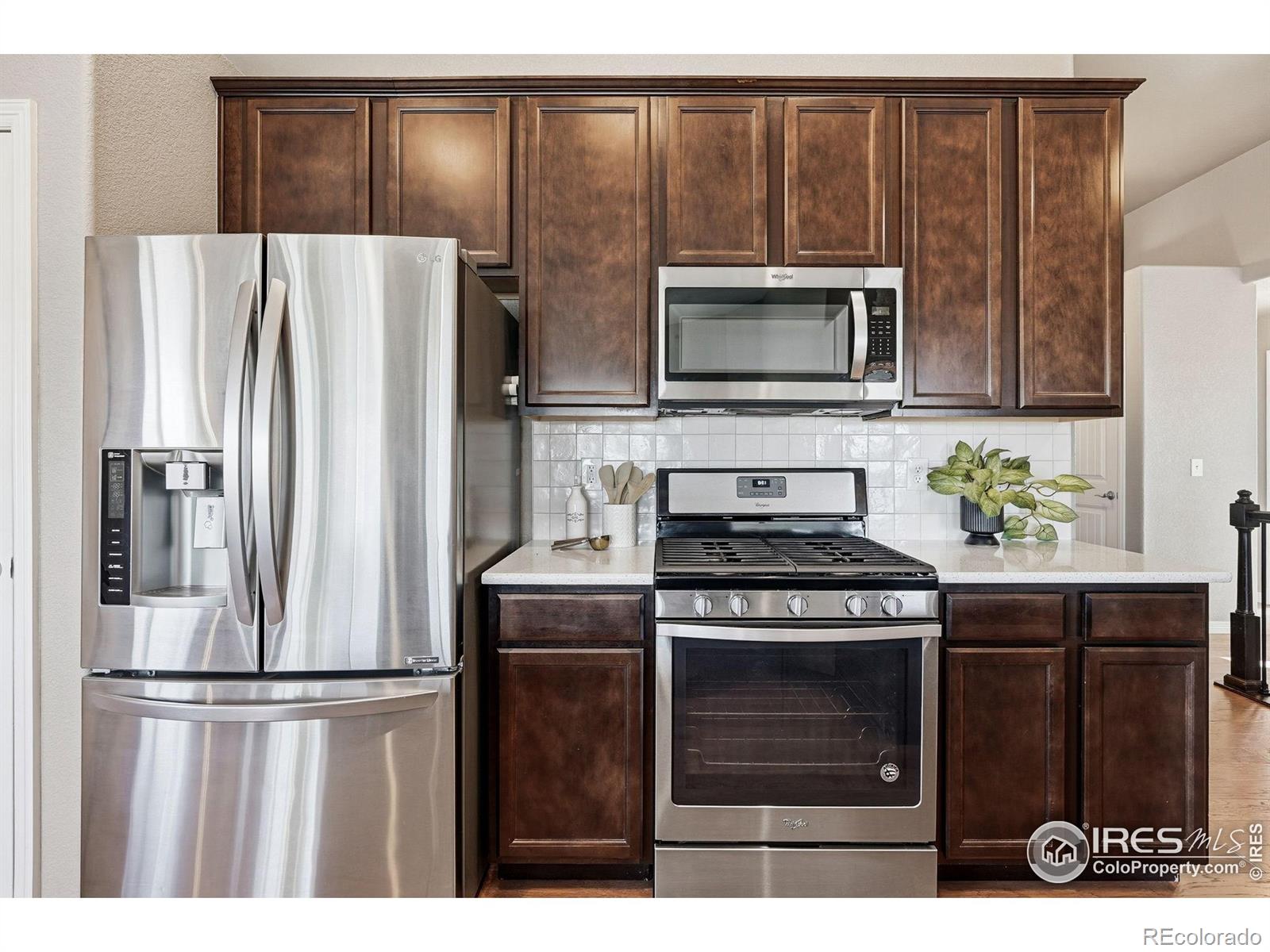 MLS Image #9 for 551  capitol reef court,berthoud, Colorado