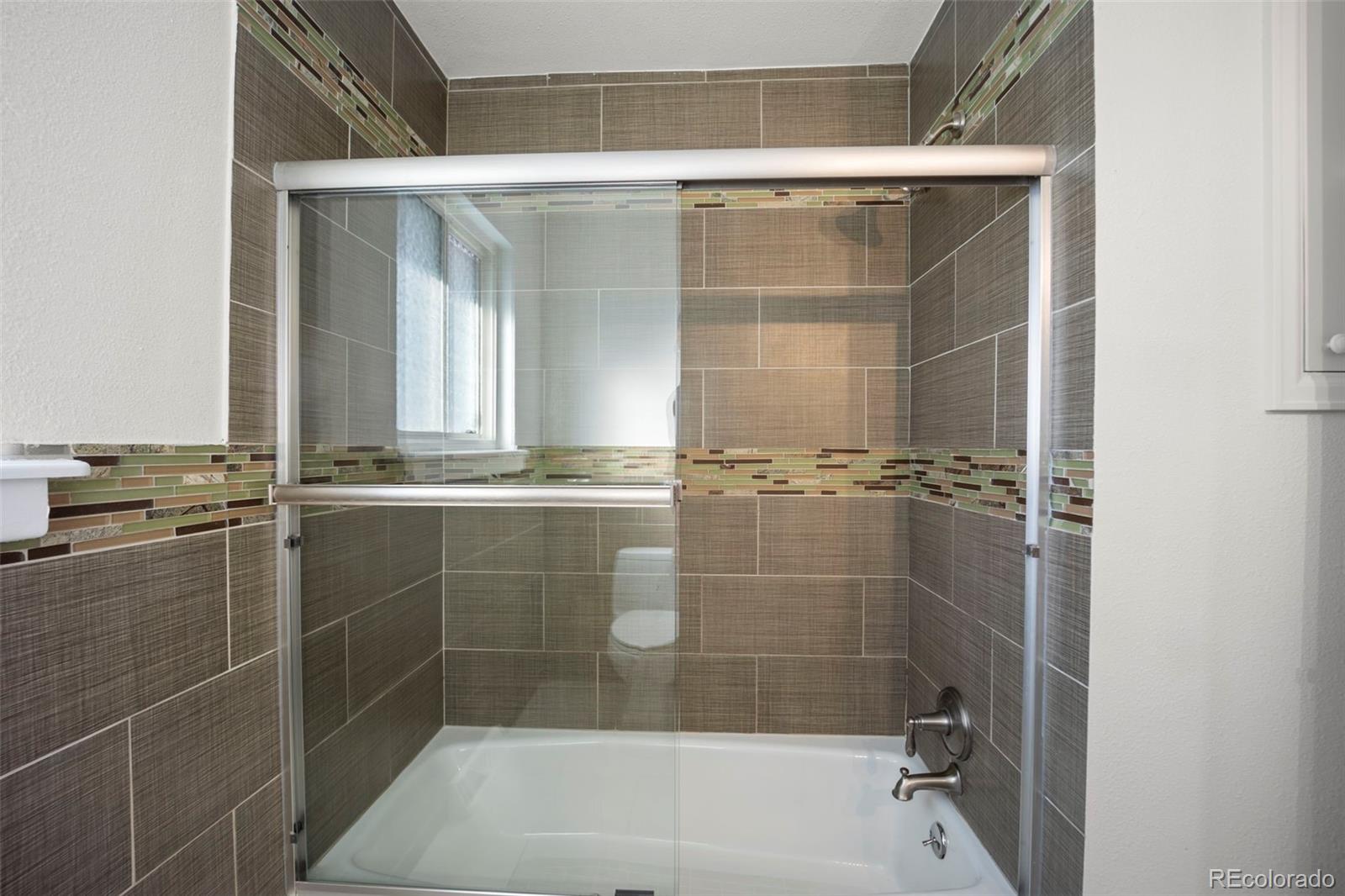 MLS Image #11 for 1676 s dover court,lakewood, Colorado