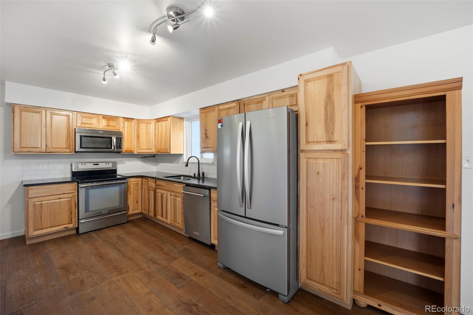 MLS Image #3 for 1676 s dover court,lakewood, Colorado