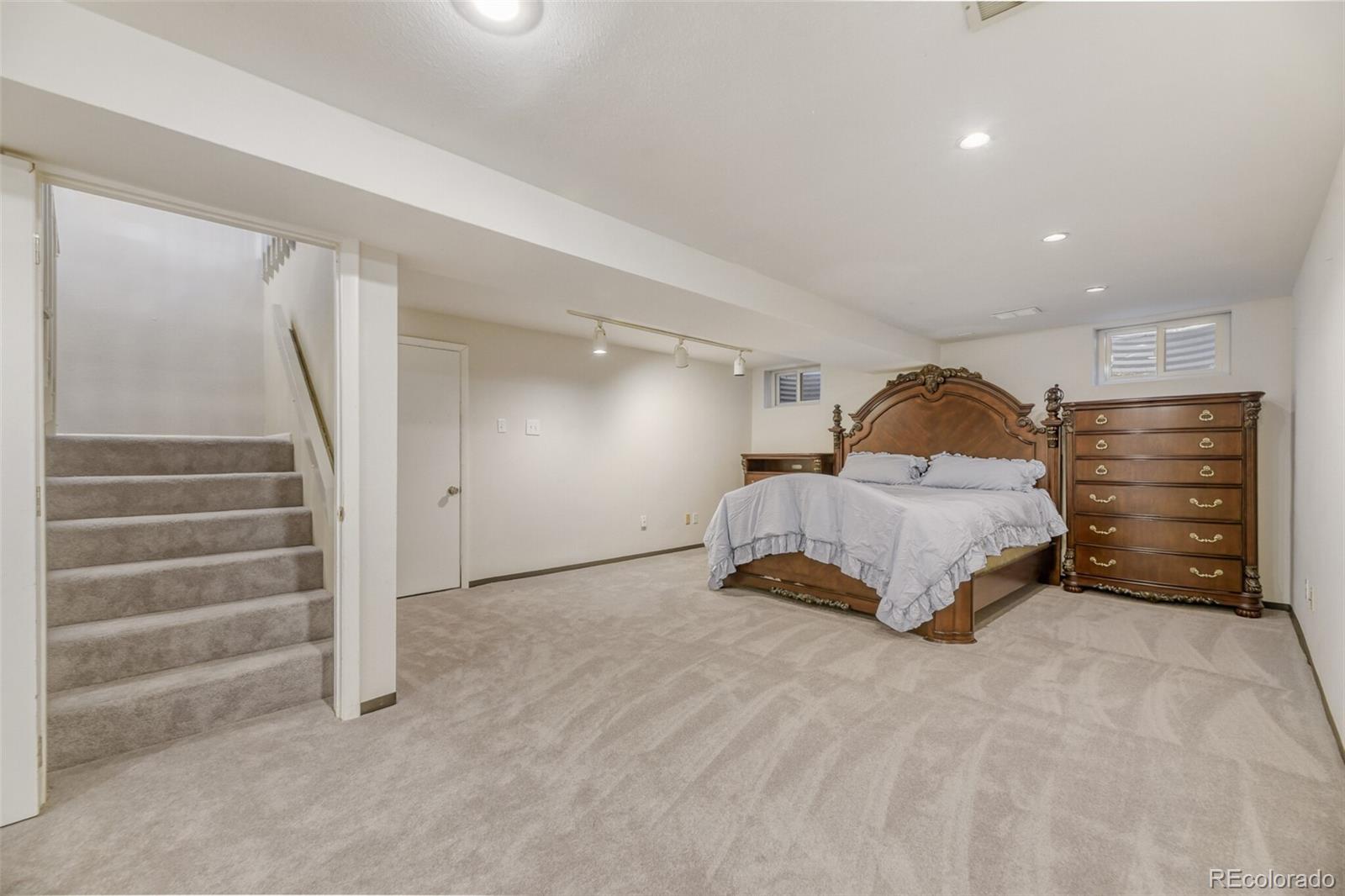 MLS Image #18 for 8077 s quince circle,centennial, Colorado
