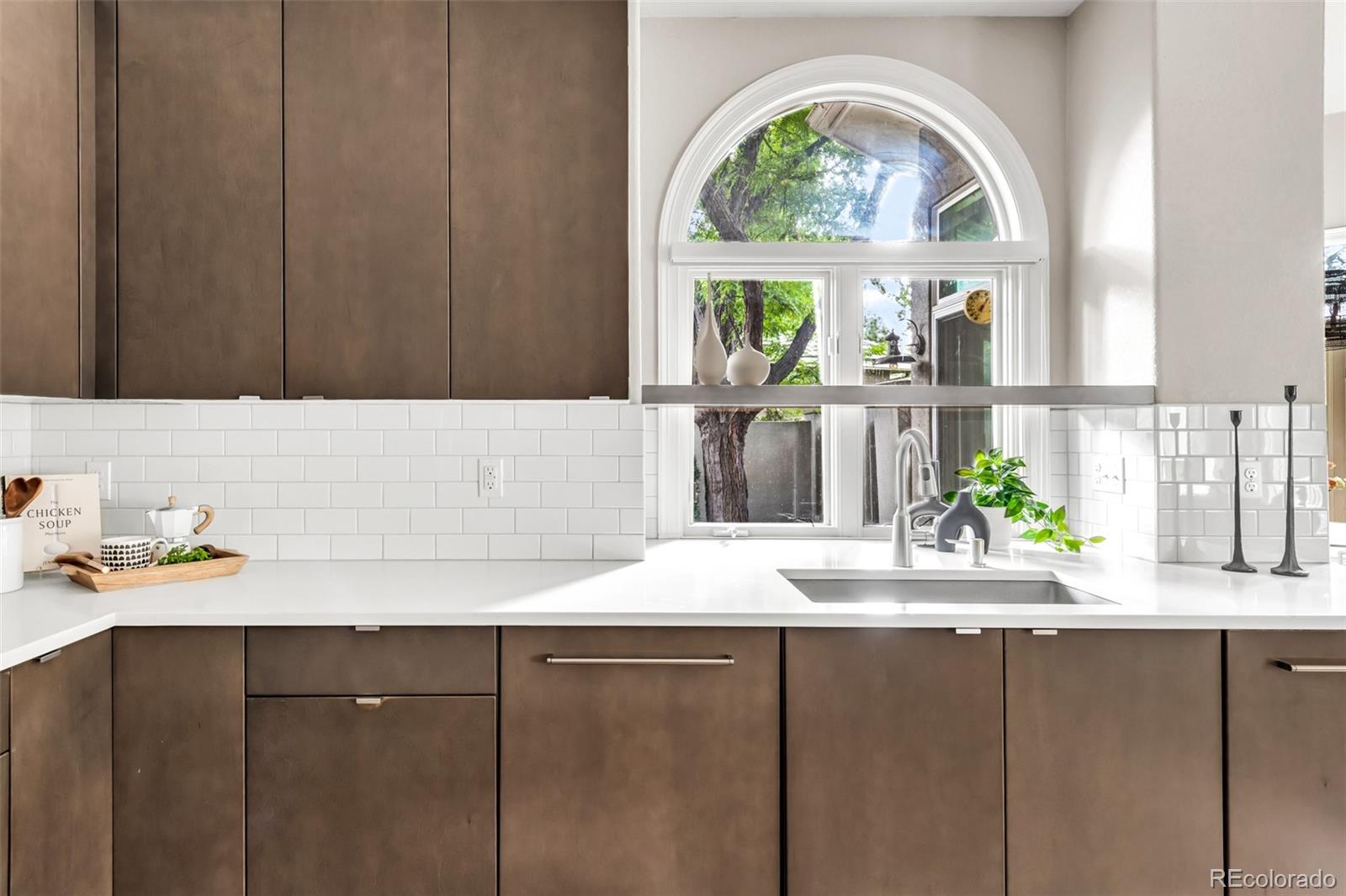 MLS Image #11 for 4275 s pierce street,denver, Colorado