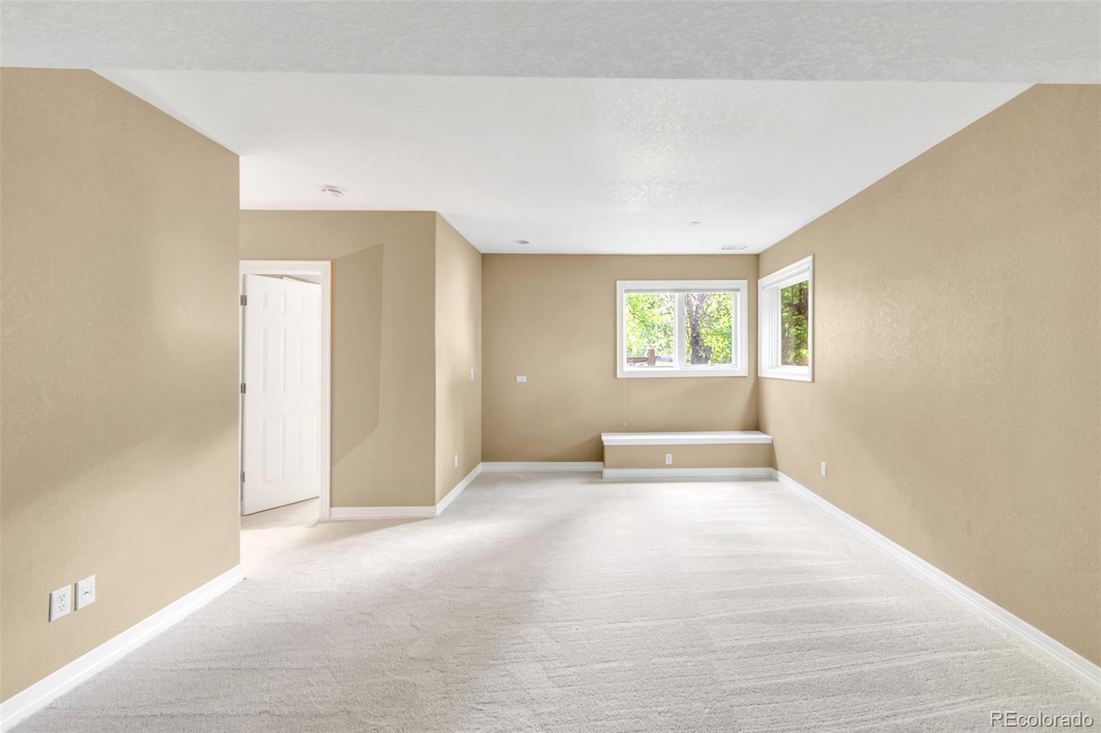 MLS Image #40 for 4275 s pierce street,denver, Colorado