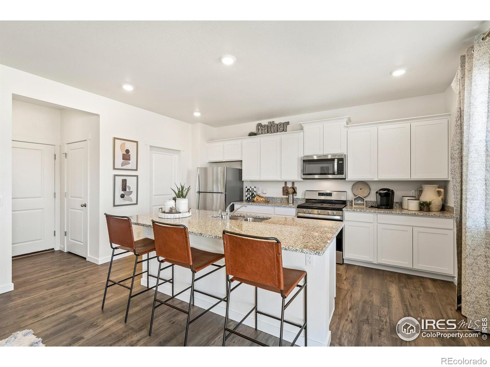 MLS Image #11 for 938  london way,severance, Colorado