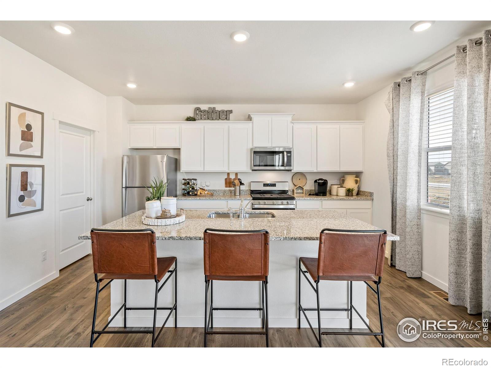 MLS Image #12 for 938  london way,severance, Colorado