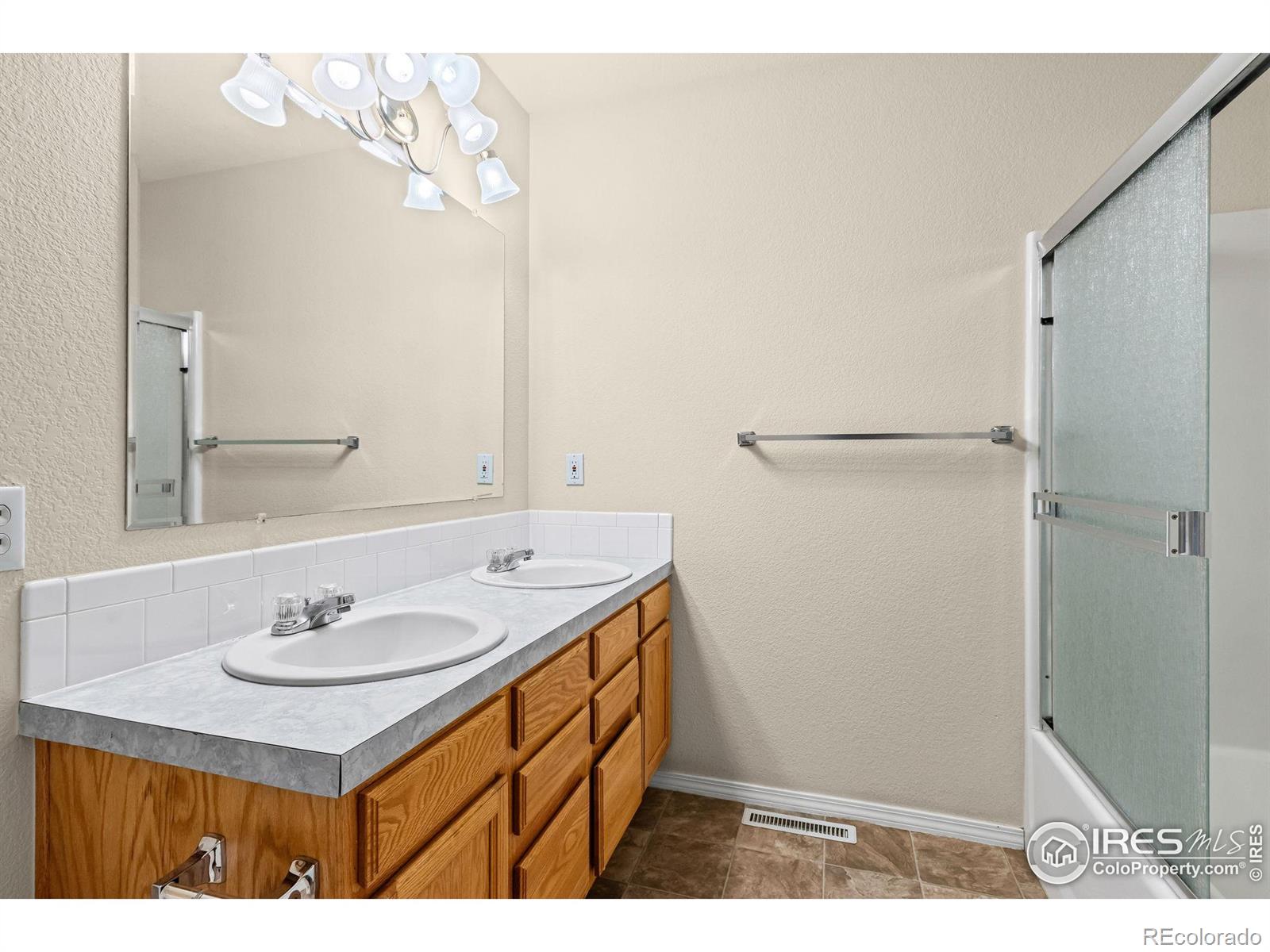 MLS Image #21 for 1507  stonewood court,windsor, Colorado