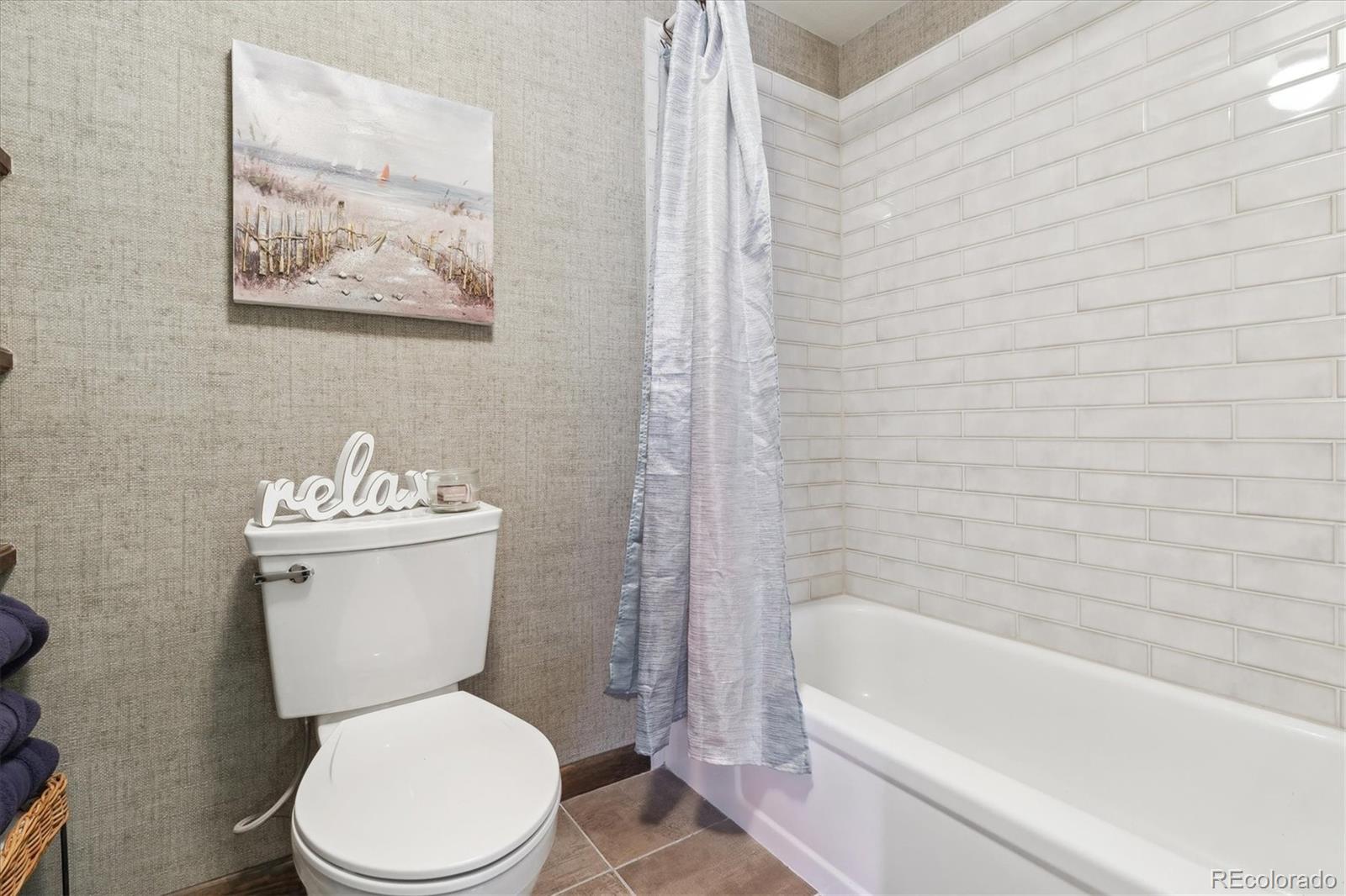 MLS Image #5 for 2783 w long drive,littleton, Colorado