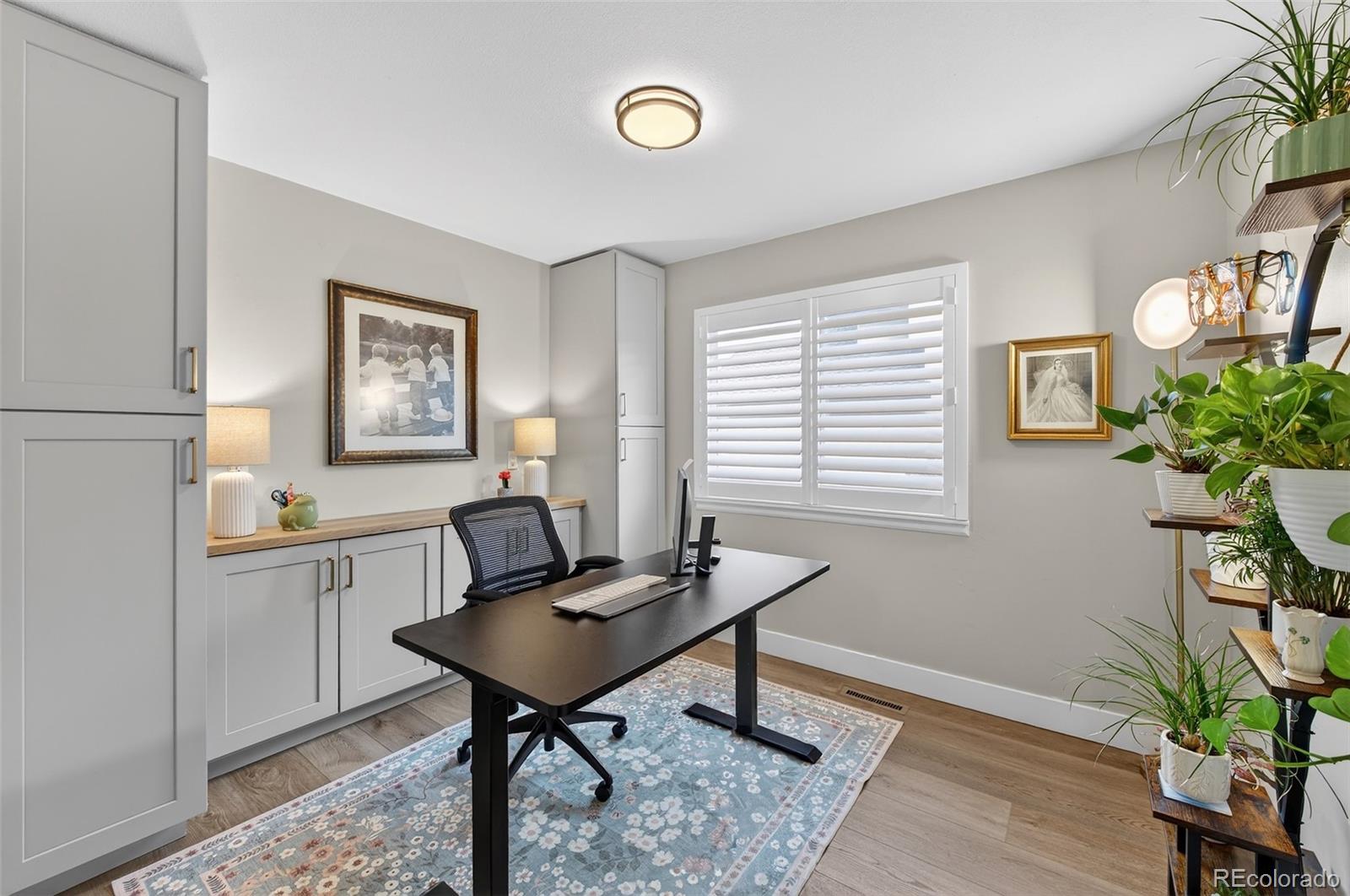 MLS Image #21 for 10  long spur,littleton, Colorado