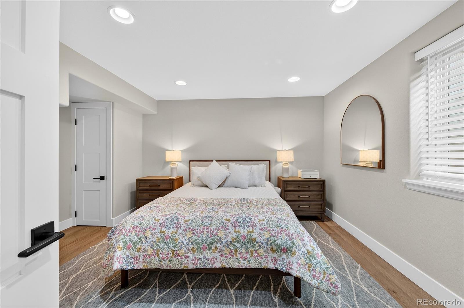 MLS Image #26 for 10  long spur,littleton, Colorado