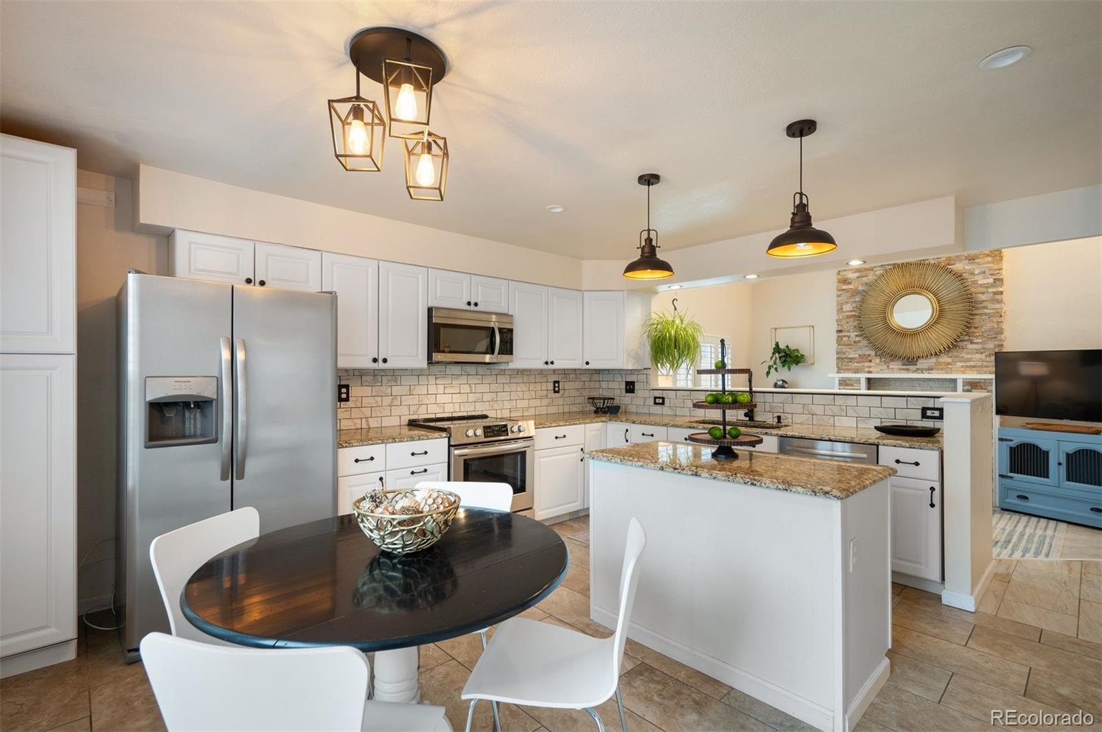 MLS Image #9 for 13400 w 65th avenue,arvada, Colorado