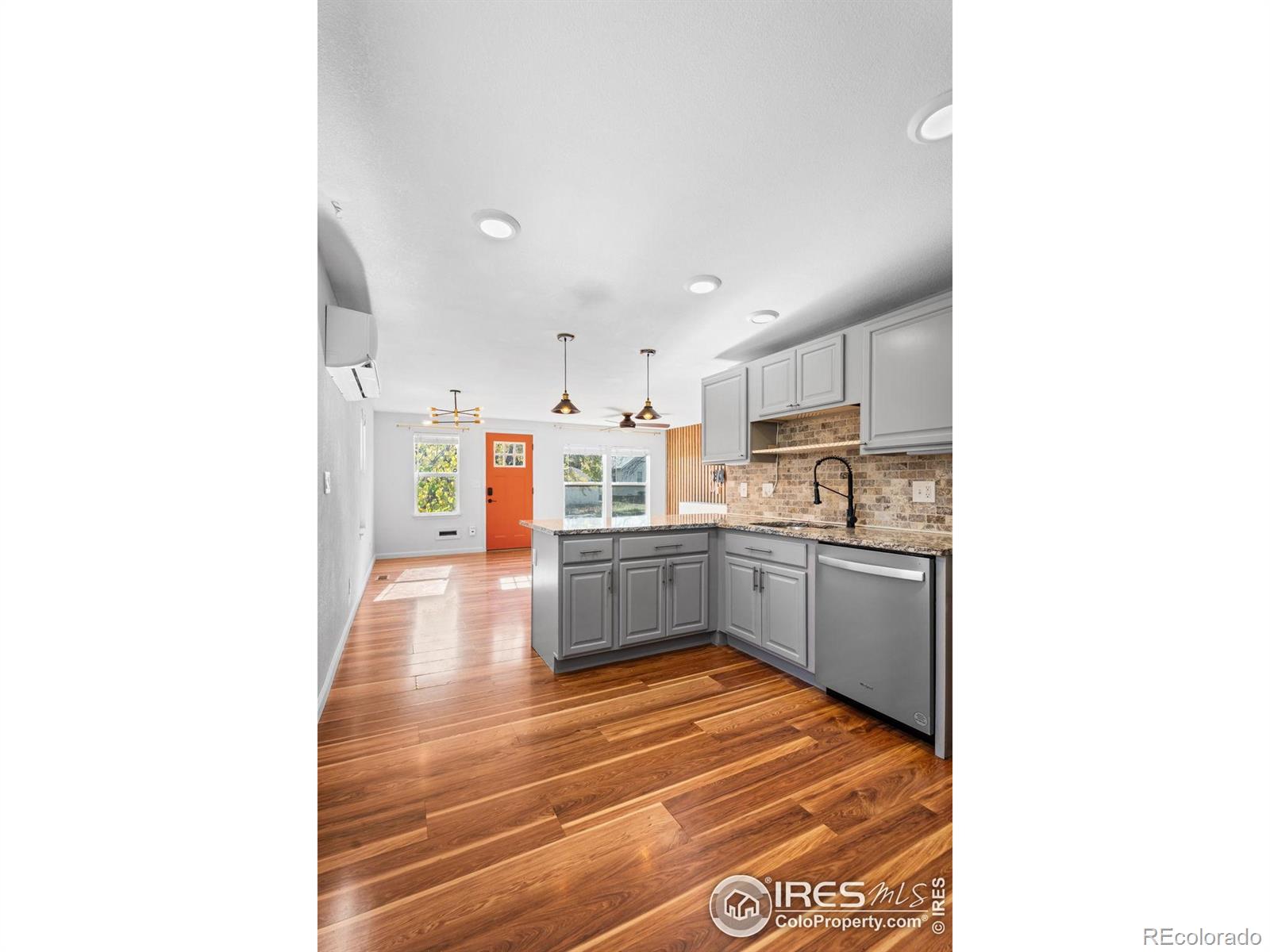 MLS Image #12 for 631 e 12th street,loveland, Colorado