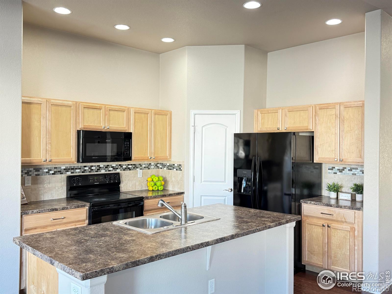 MLS Image #3 for 610  rosedale street,severance, Colorado