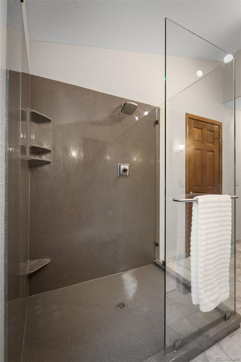 MLS Image #34 for 20070  lofty pine lane,monument, Colorado