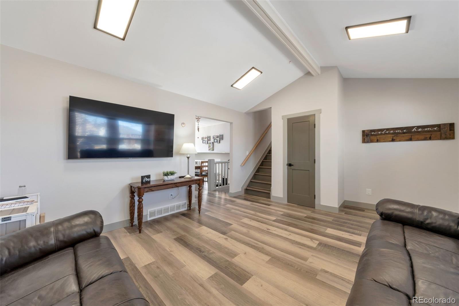MLS Image #3 for 8625 s yukon street,littleton, Colorado