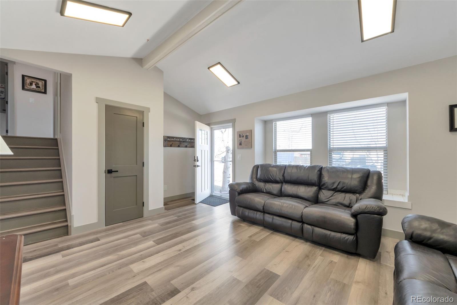 MLS Image #4 for 8625 s yukon street,littleton, Colorado