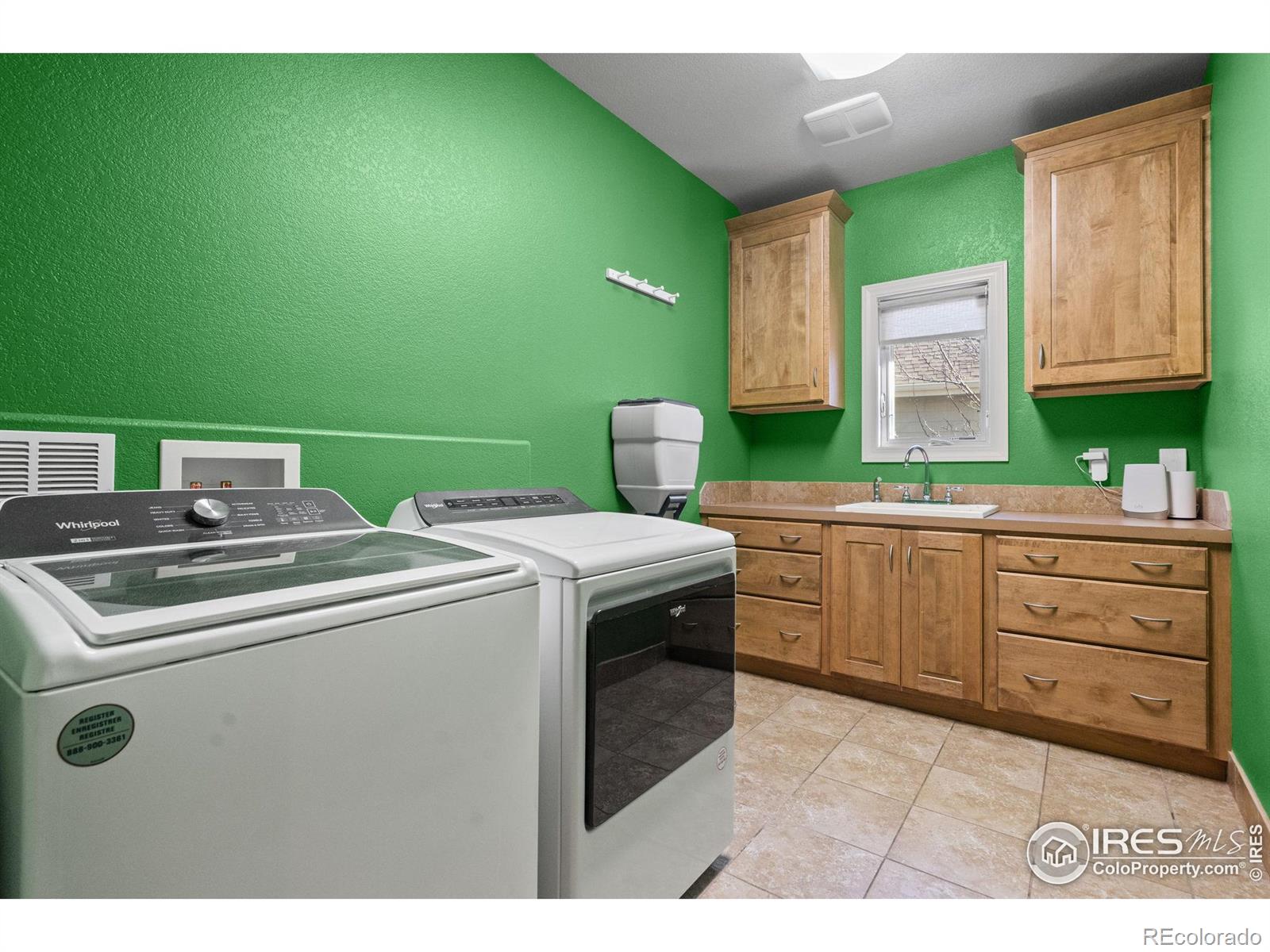 MLS Image #25 for 621  roma valley drive,fort collins, Colorado