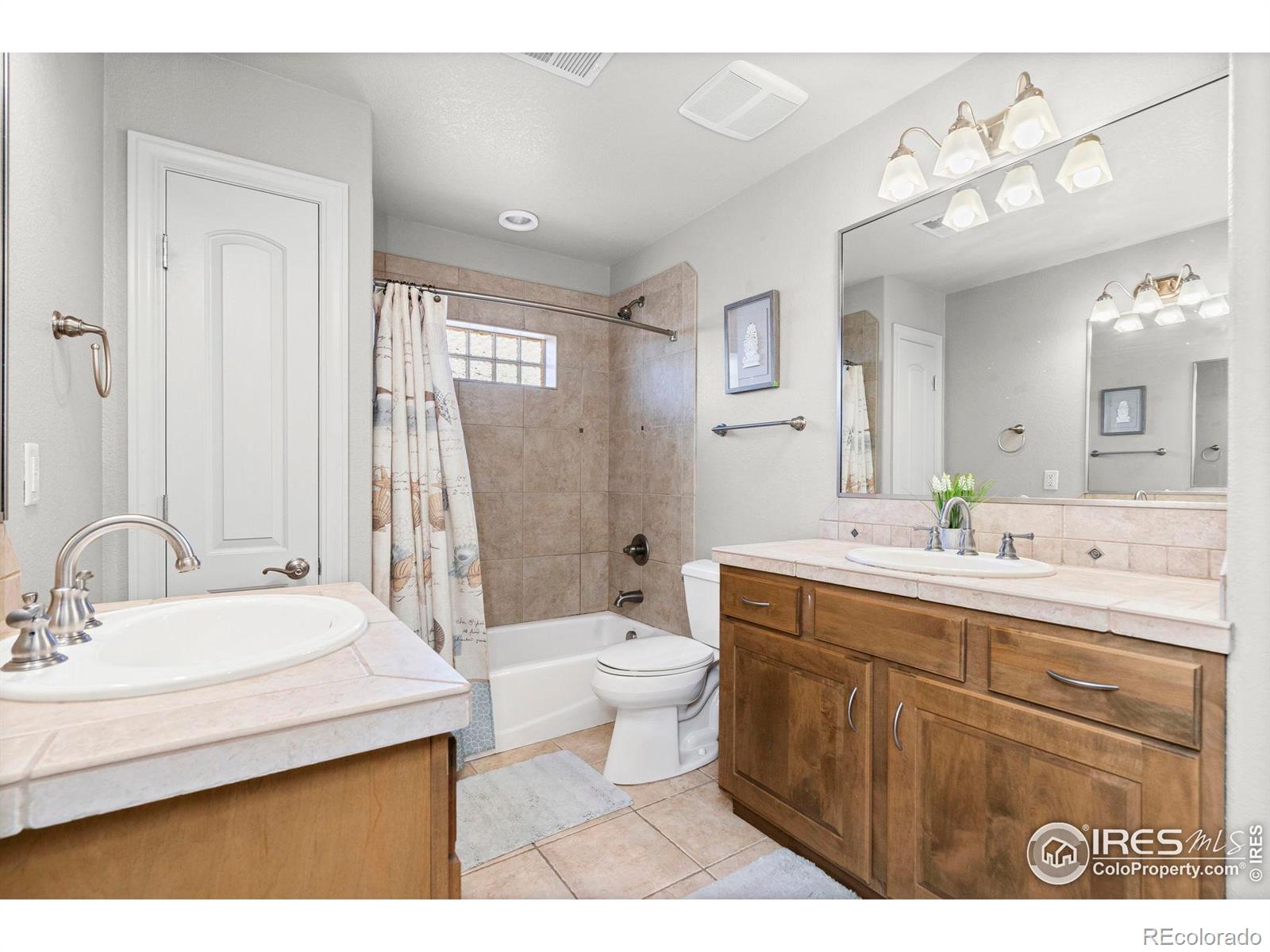 MLS Image #32 for 621  roma valley drive,fort collins, Colorado