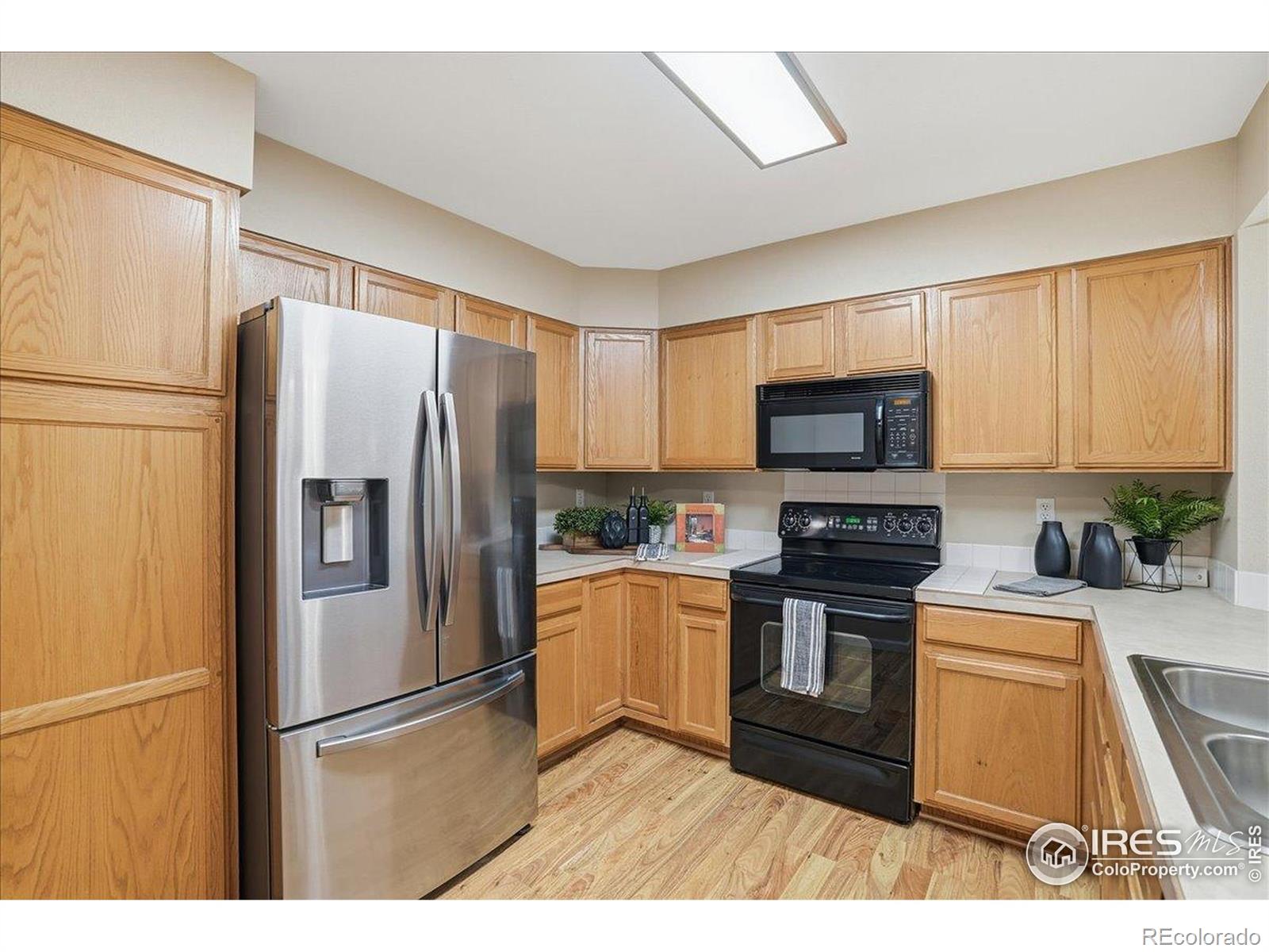 MLS Image #10 for 2087  manitou court,loveland, Colorado