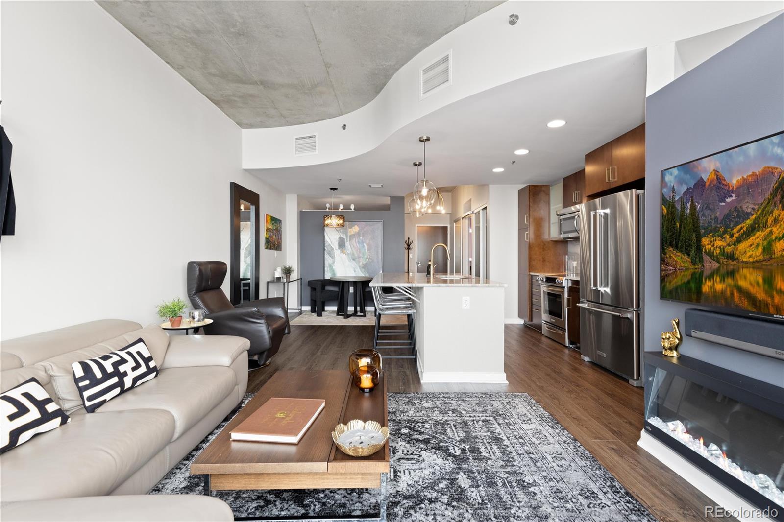 MLS Image #5 for 891  14th street,denver, Colorado