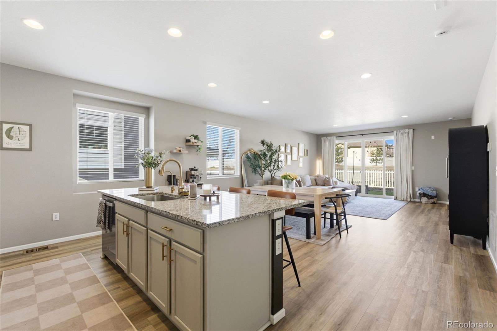 MLS Image #10 for 8831 e 105th lane,commerce city, Colorado