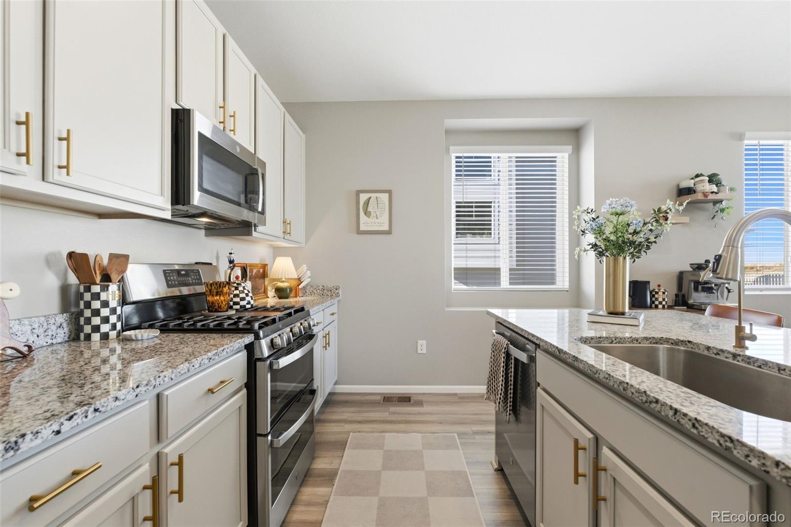 MLS Image #15 for 8831 e 105th lane,commerce city, Colorado