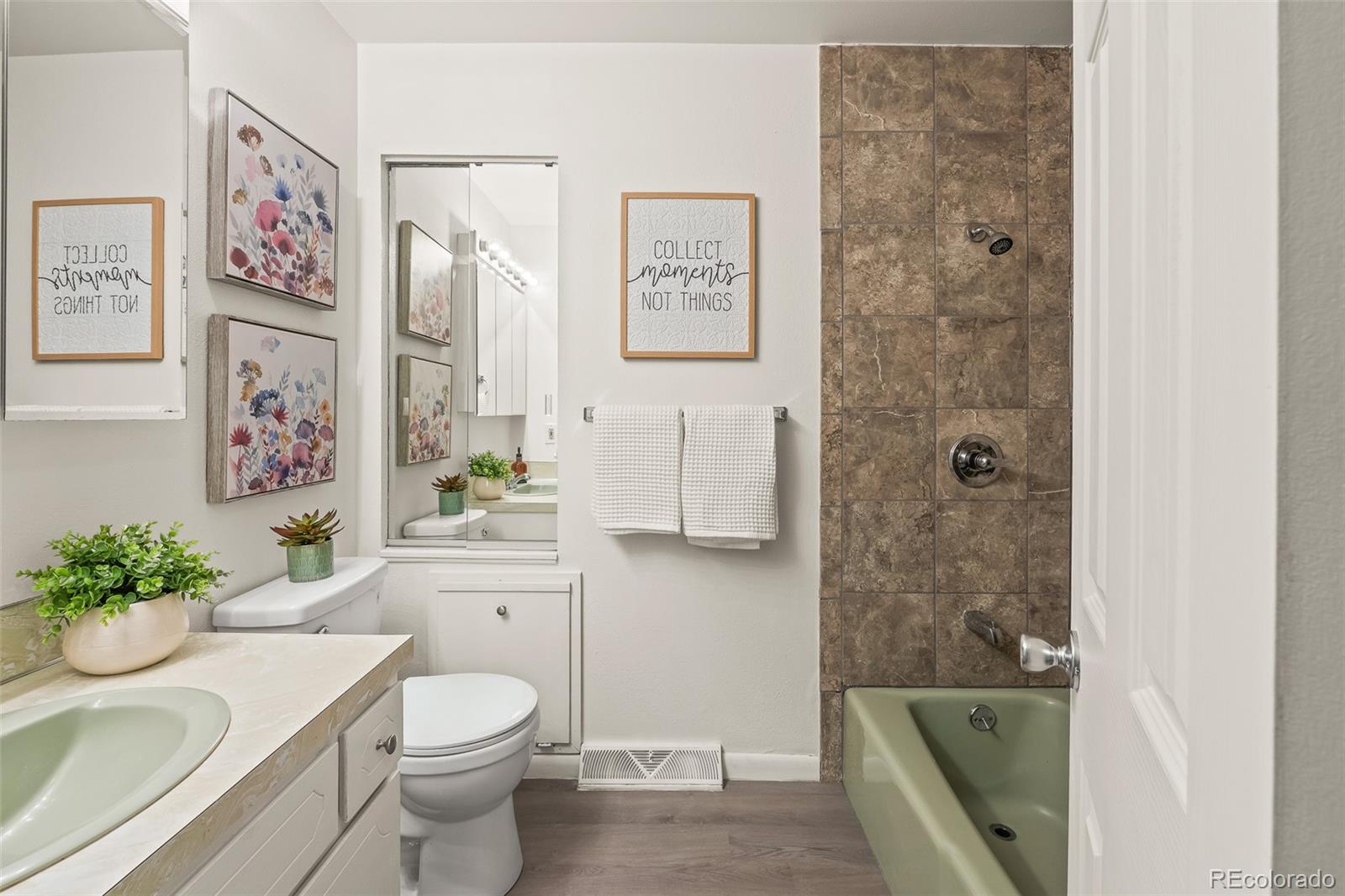 MLS Image #14 for 1711  29th avenue,greeley, Colorado
