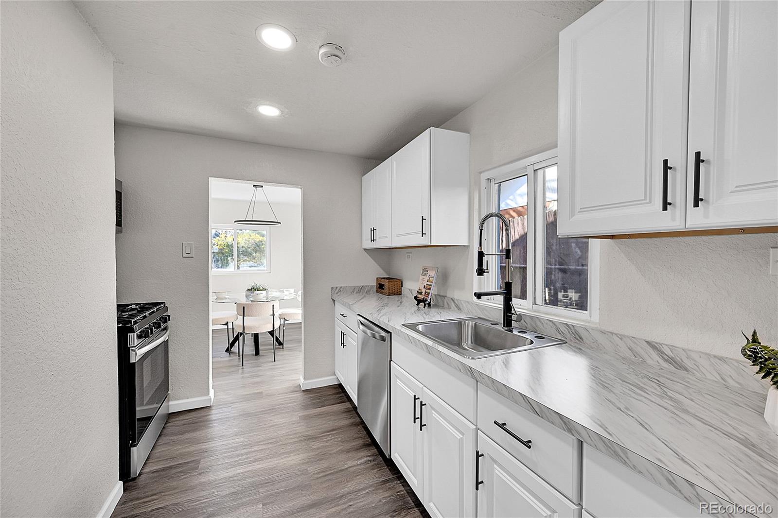 MLS Image #11 for 3984 n cook street,denver, Colorado