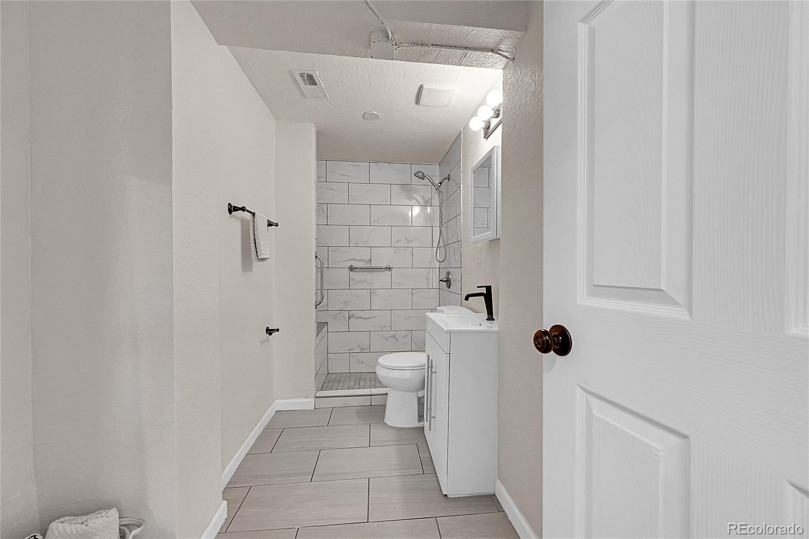 MLS Image #16 for 3984 n cook street,denver, Colorado